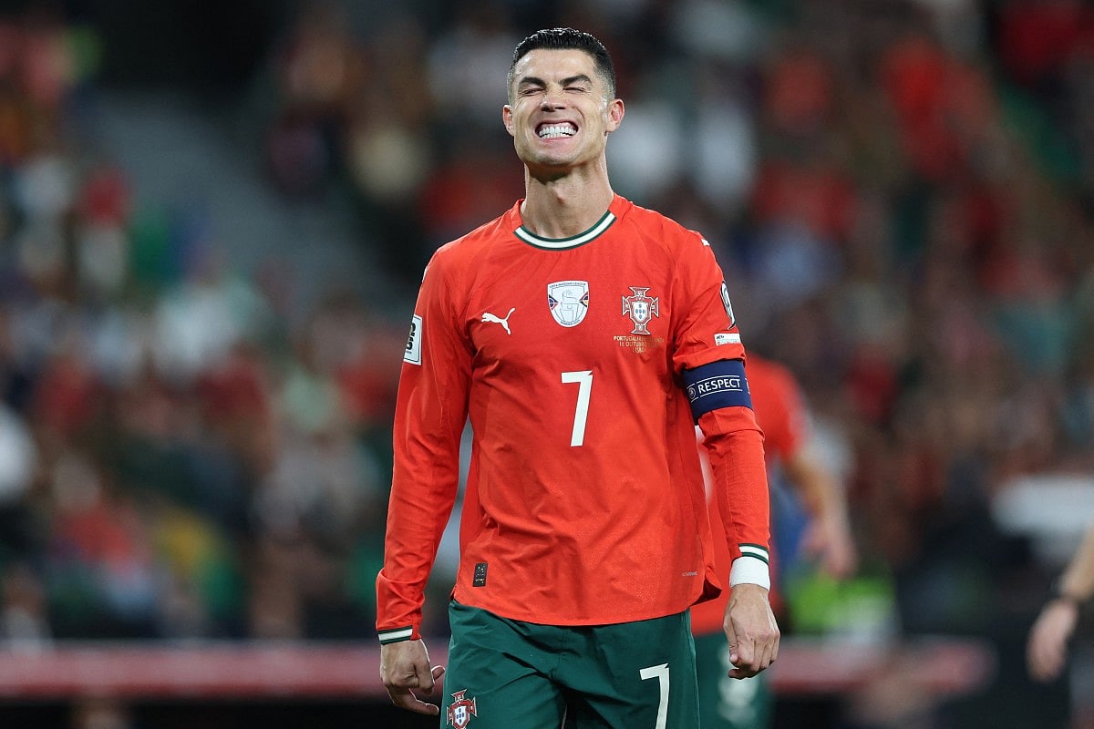Portugal's forward #16 Cristiano Ronaldo reacts to failing to score from the penalty spot during the 2026 World Cup qualifier Europe zone group F football match between Portugal and Ireland at Jose Alvalade stadium in Lisbon on October 11, 2025.