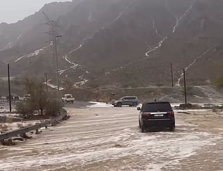 Flash flood warning in UAE as intense rain continue