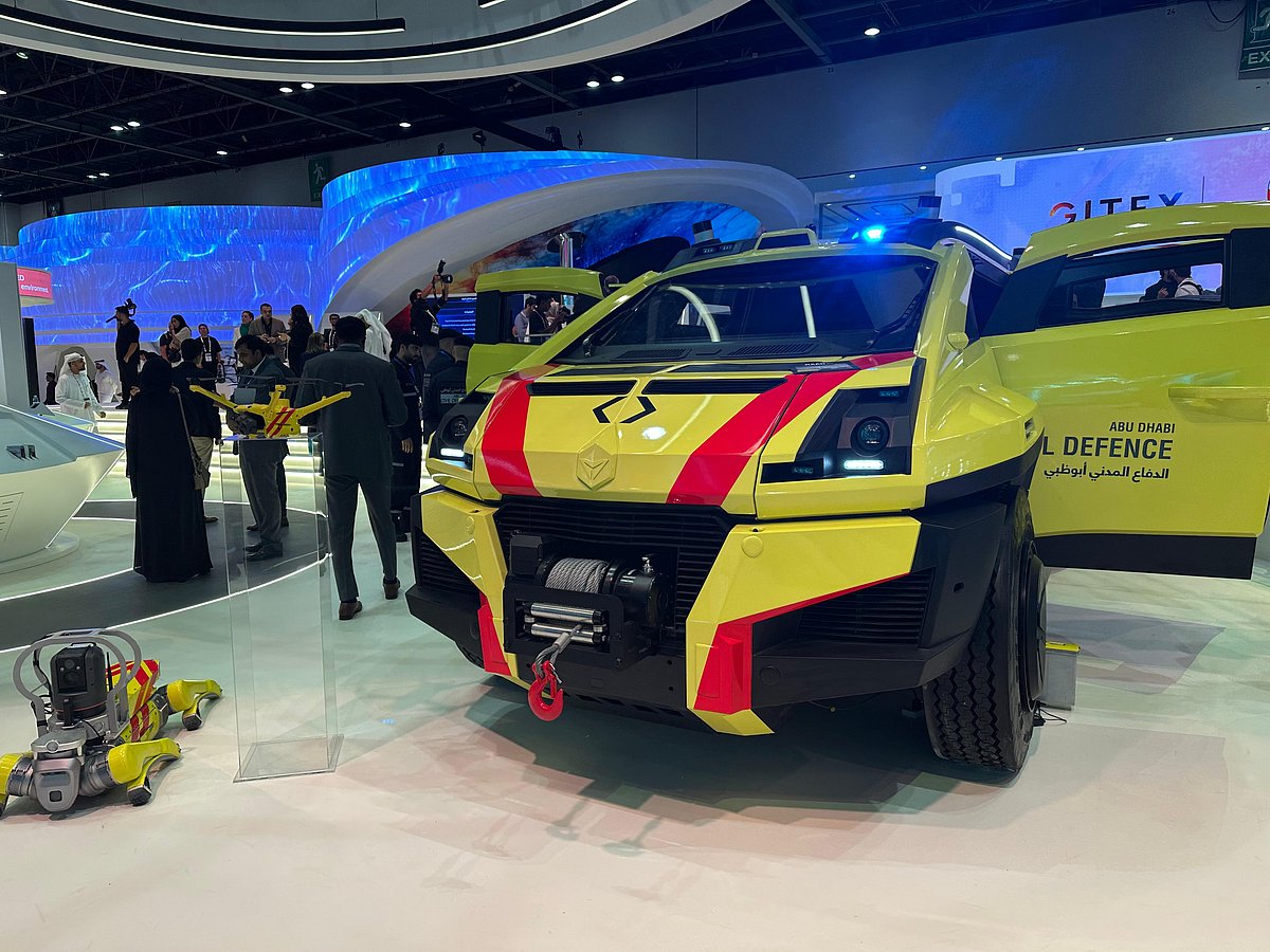  Abu Dhabi command car