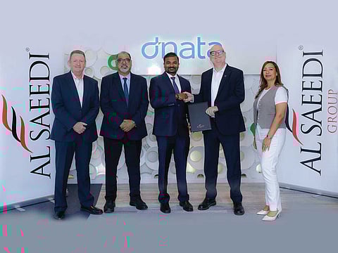 Mr. Anish Malattiri (MD – Al Saeedi Group) and Mr. Robert Powell (Vice President, Technical Services UAE and Global GSE strategy – dnata) signing the Contract between Al Saeedi Group and dnata Technical Services in the presence of Mr. Stephen Skiff (Vice President, Procurement & Logistics – dnata), Ms. Ola Saleh (Manager, Procurement & Logistics – dnata) and Mr. C.L Philips (General Manager, Corporate Sales – Al Saeedi Group)