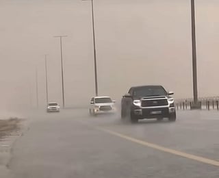 Heavy rain in Al Dhafra, Abu Dhabi Police issue warning
