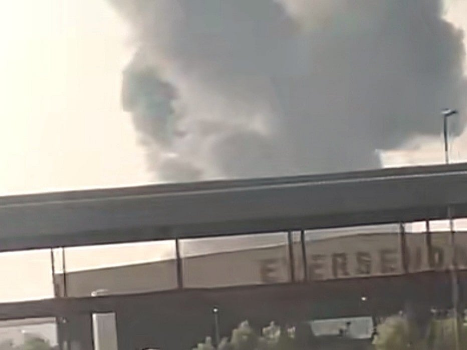 Fire breaks out at Sharjah clothing warehouse