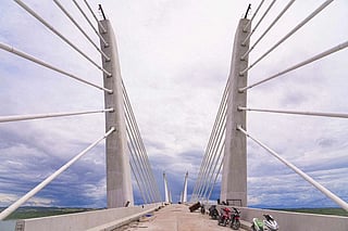 The 1,580-meter Camalaniugan Bridge is poised for completion before Christmas and promises to redefine local infrastructure with its world-class design and functionality. 