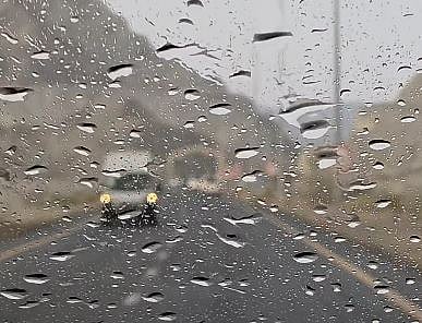 Rain and cooler temperatures hit eastern emirates