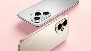 A leaked photo of the upcoming 'iPhone-inspired' Honor 500 Pro.