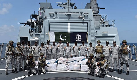 Pakistan Navy busts nearly $1 billion in drugs in Arabian Sea