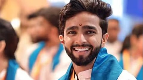 Chandwade, who also worked as a software engineer at an IT Park in Pune, juggled his professional career with his passion for acting.