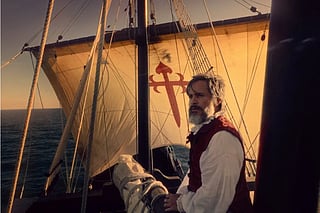 The jury at the 70th Valladolid International Film Festival (SEMINCI) in Spain praised Filipino director Lav Diaz’s work for transporting audiences across time, selecting “Magellan” for its power to “immerse themselves in the past from the present” and “reread colonial history through a complex and critical lens.” 

