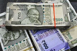 Planning on remitting Indian rupee, Pakistan rupee or Philippine peso? Here’s how you can take advantage of remittance-beneficial rates and when.