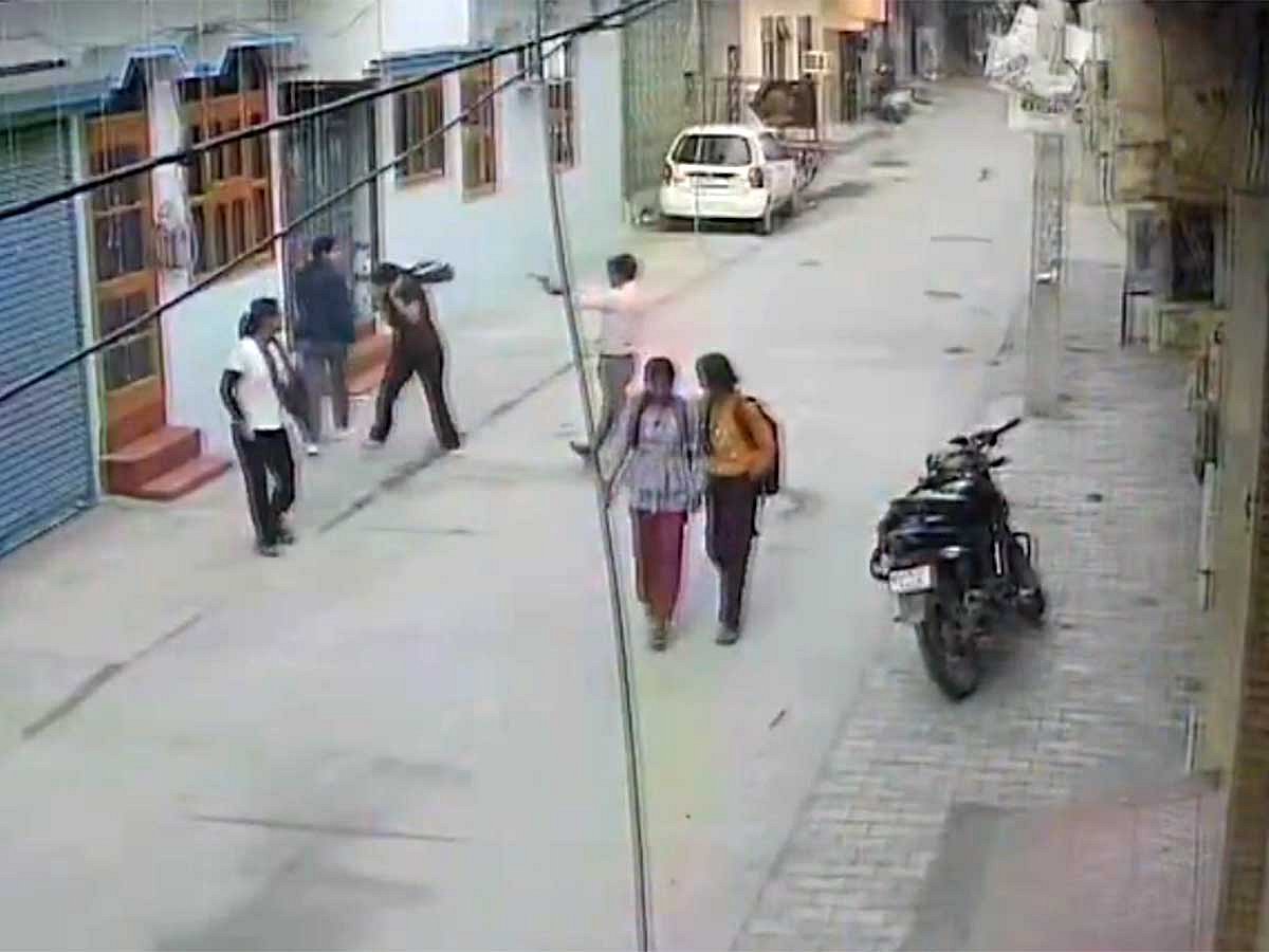 The victim sustained two bullet wounds and was promptly hospitalised.