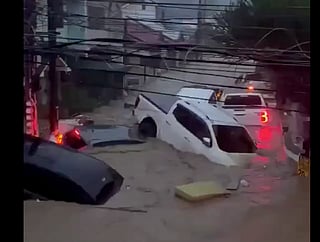 Residents of Bacayan, Cebu City woke to rising waters engulfing their homes and urgently appealed for help. Photo was posted at 7 am on Tuesday (November 4, 2025).