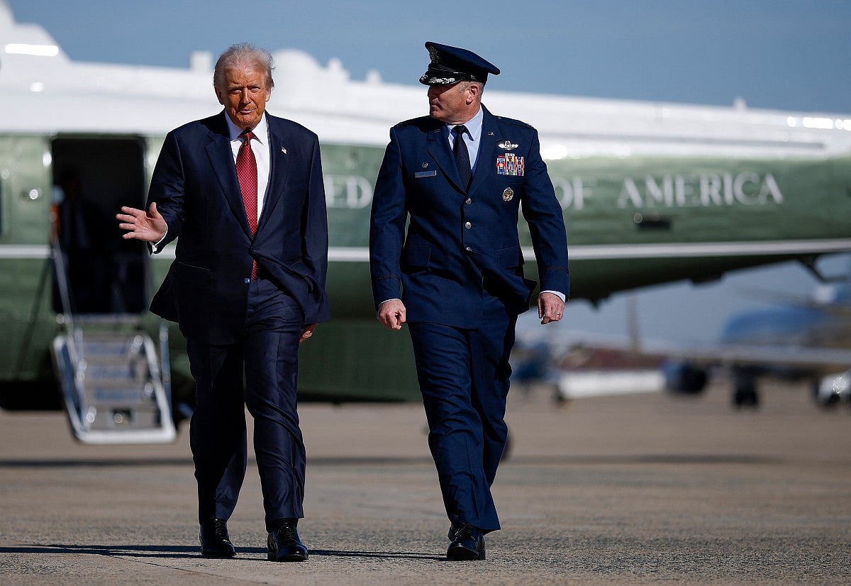 S. President Donald Trump walks to board Air Force One on November 05, 2025 at Joint Base Andrews, Maryland.