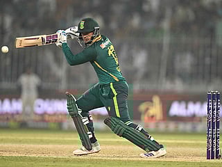 De Kock put on a solid 81 for the opening wicket.