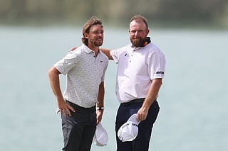Lowry, Fleetwood among five-way tie at top in Abu Dhabi
