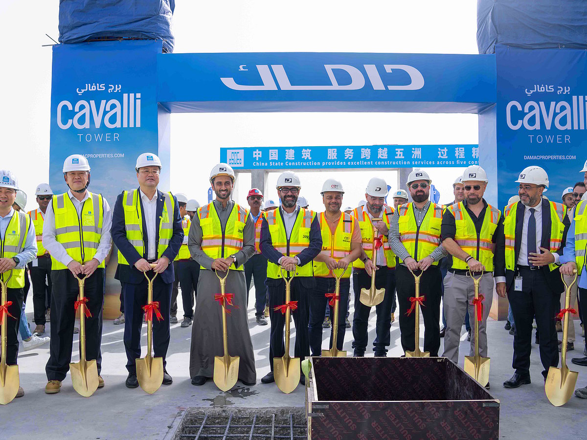 Ali Sajwani, Managing Director of DAMAC Group, poured the final concrete on the 71st floor slab