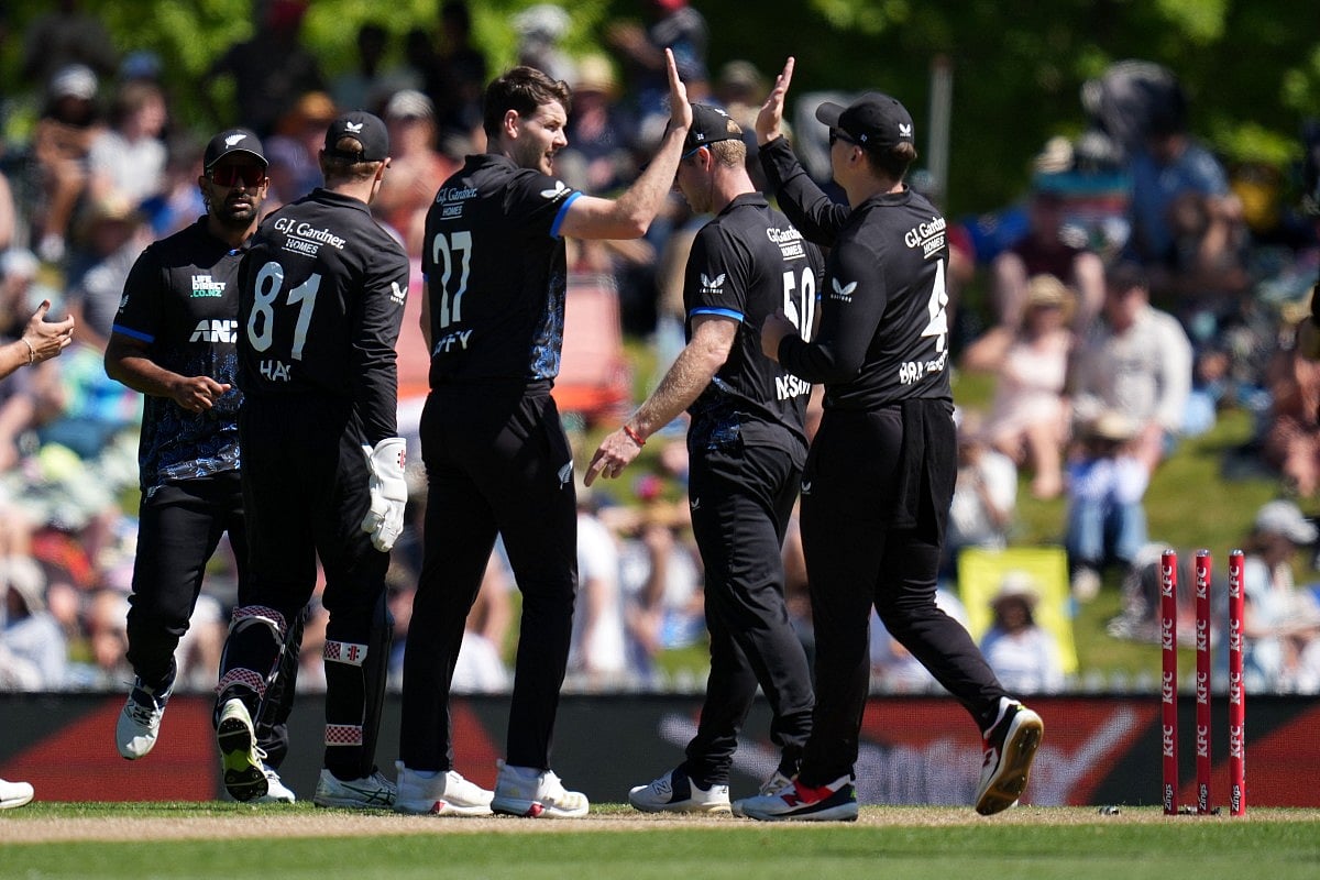New Zealand' Jacob Duffy (C) celebrates West Indies' Amir Jangoo being bowled during the third Twenty20 international cricket match between New Zealand and West Indies at Saxton Oval in Nelson on November 9, 2025.