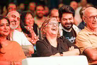 An evening with famous Urdu poets and writers attracted huge crowd at the Sharjah International Book Fair.