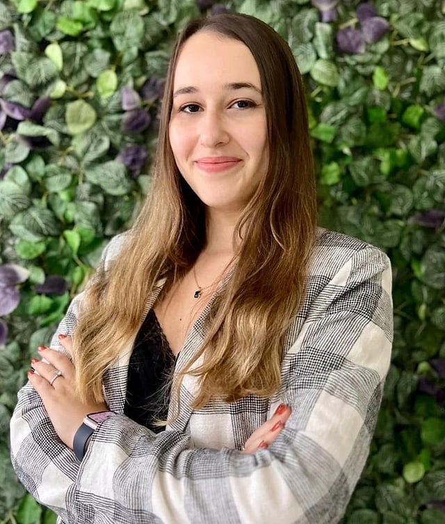 Sheeren Zemno, Arjan resident 