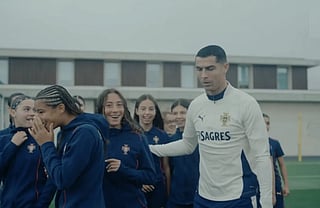 Portugal’s girls’ team in awe as Ronaldo pays a visit