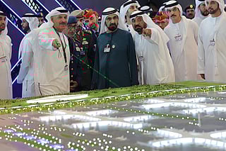 Sheikh Mohammed tours exhibition floor at Dubai Airshow