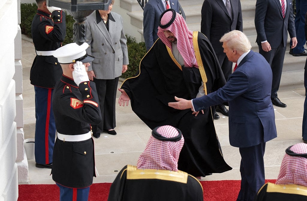 Trump welcomes Mohammed bin Salman during an arrival ceremony at the White House on November 18, 2025 in Washington, DC.