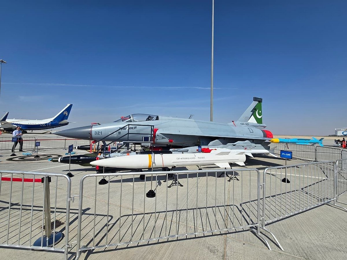 Pakistan's JF-17 Thunder fighter jet on display at Dubai Airshow 2025