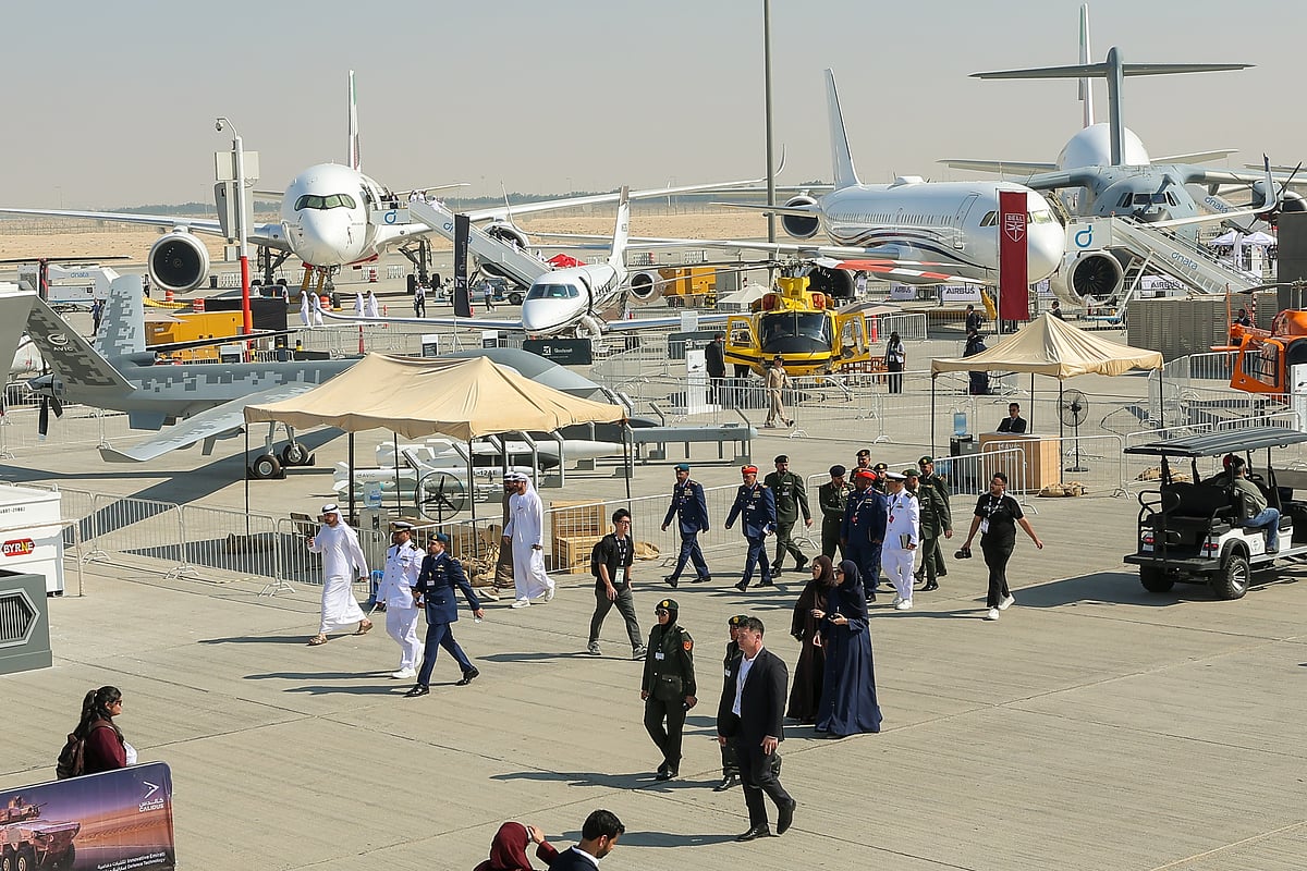 UAE national carriers place orders for 502 aircraft at the Dubai Airshow ...