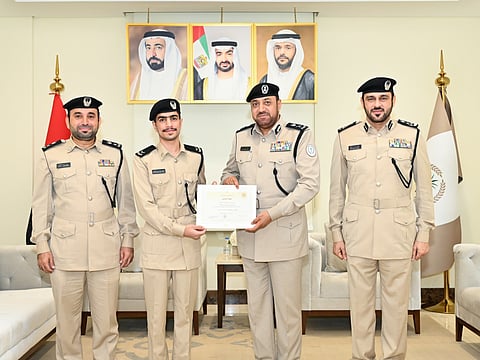 Sharjah Police honour Civil Defence employees for thwarting theft attempt