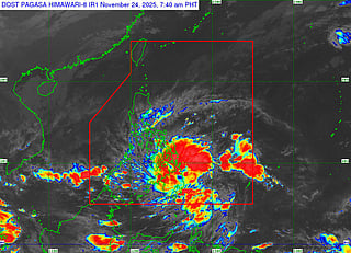 Philippines: Tropical storm 'Verbena' gains strength
