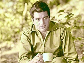 ‘Indian cinema’s most beloved icons’: India mourns legendary Dharmendra’s death