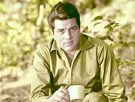 ‘Indian cinema’s most beloved icons’: India mourns legendary Dharmendra’s death