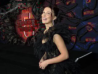 Millie Bobby Brown talks about the last day of Stranger Things 5. 