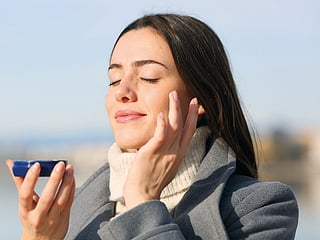 Expert tips for hydration and barrier repair in the UAE