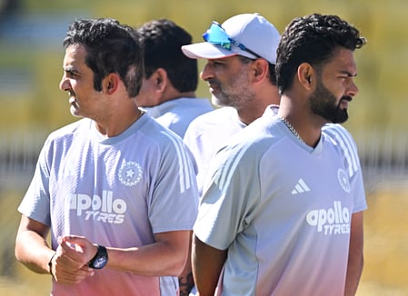 Gavaskar, Ashwin back coach Gambhir after South Africa whitewash