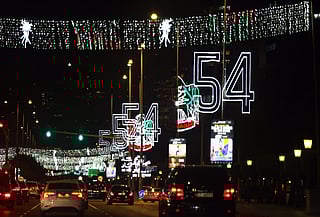 Abu Dhabi’s streets are adorned with decorations, including the UAE flags and banners. The Eid Al Etihad team has unveiled this year’s nationwide celebrations under the theme “United”, inviting residents across all seven emirates to join community events and cultural activities.
