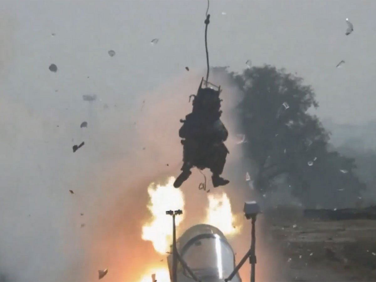 The entire sequence was captured through onboard and ground-based imaging systems. 