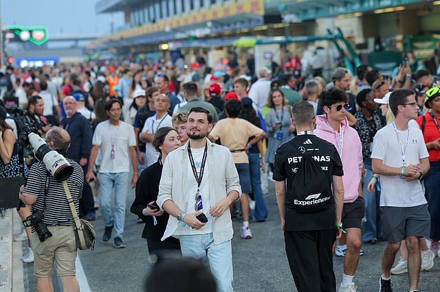 Fans arrive at the Yas Marina Circuit ahead of the Formula 1 Etihad Airways Abu Dhabi Grand Prix 2025. 