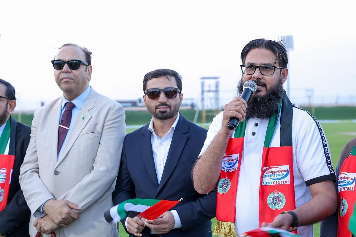 Organiser of the Eid Al Etihad Festival in Ajman Naveed Ahmed (R) with OPF Chairman Syed Qamar Raza (L) at the event.