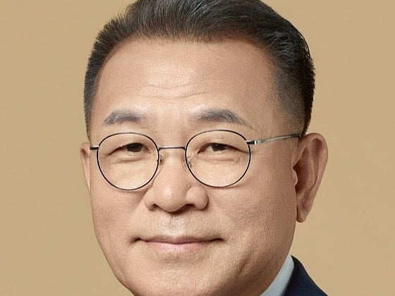 “Next wave of digital finance will be led by Korea and UAE,” says Hanwha