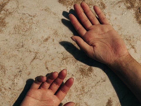 The bodies were transferred to hospital morgues under the supervision of the public prosecution, which has opened an investigation into the circumstances of the incident.