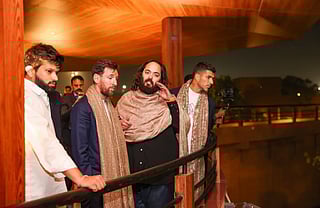 At the care centre for lions, leopards, tigers and other endangered species, Messi interacted with animals thriving in enriched, naturalistic environments, many of whom approached him with curiosity.