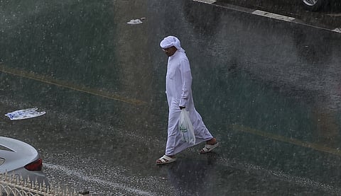 The measure applies to all entities, with the exception of roles that require employees to be physically present at workplaces to ensure the continuity of essential services.