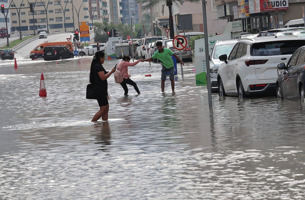 Heavy rainfall across parts of the UAE led to waterlogged streets and traffic slowdowns in Dubai and Sharjah, as residents dealt with wet roads and reduced visibility during peak hours.
