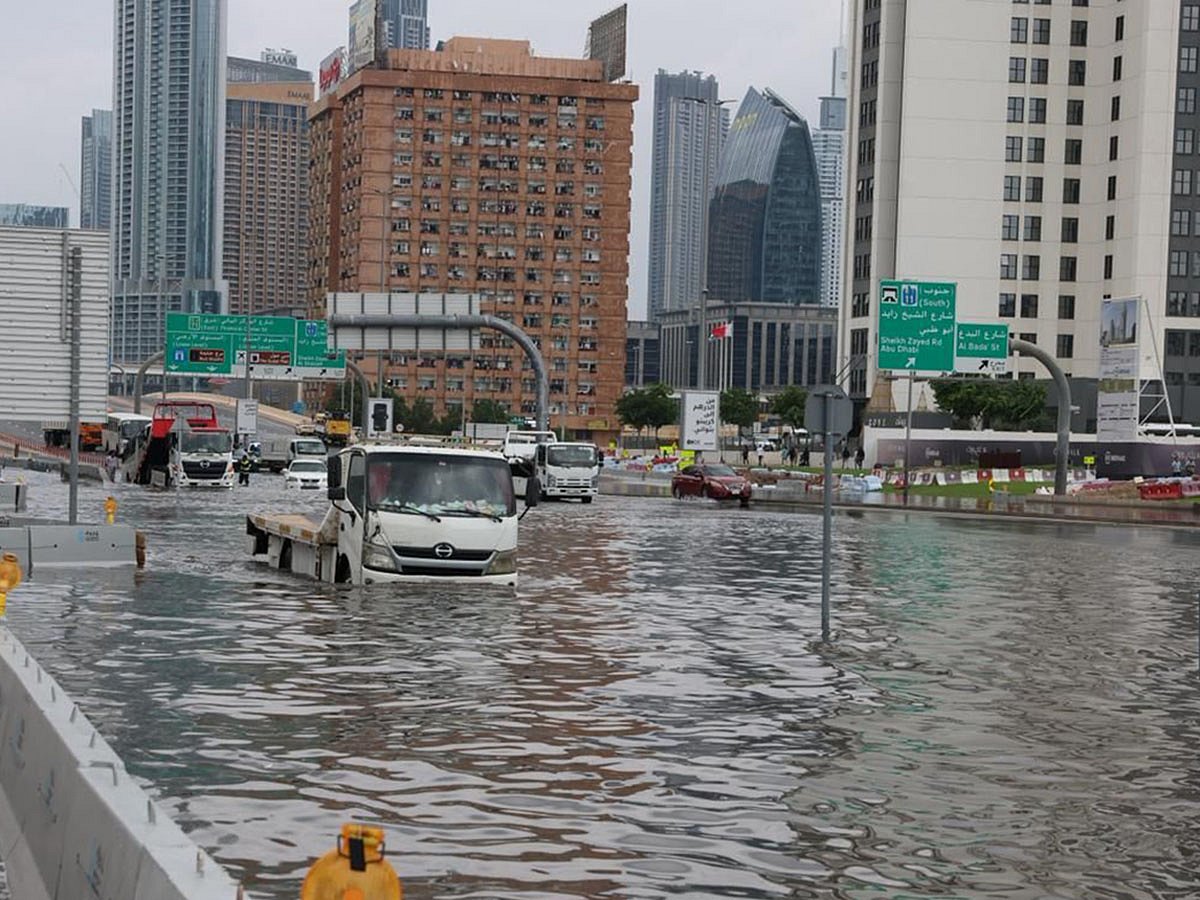 UAE Weather Alert: Heavy Rain Floods Streets in Dubai and Sharjah