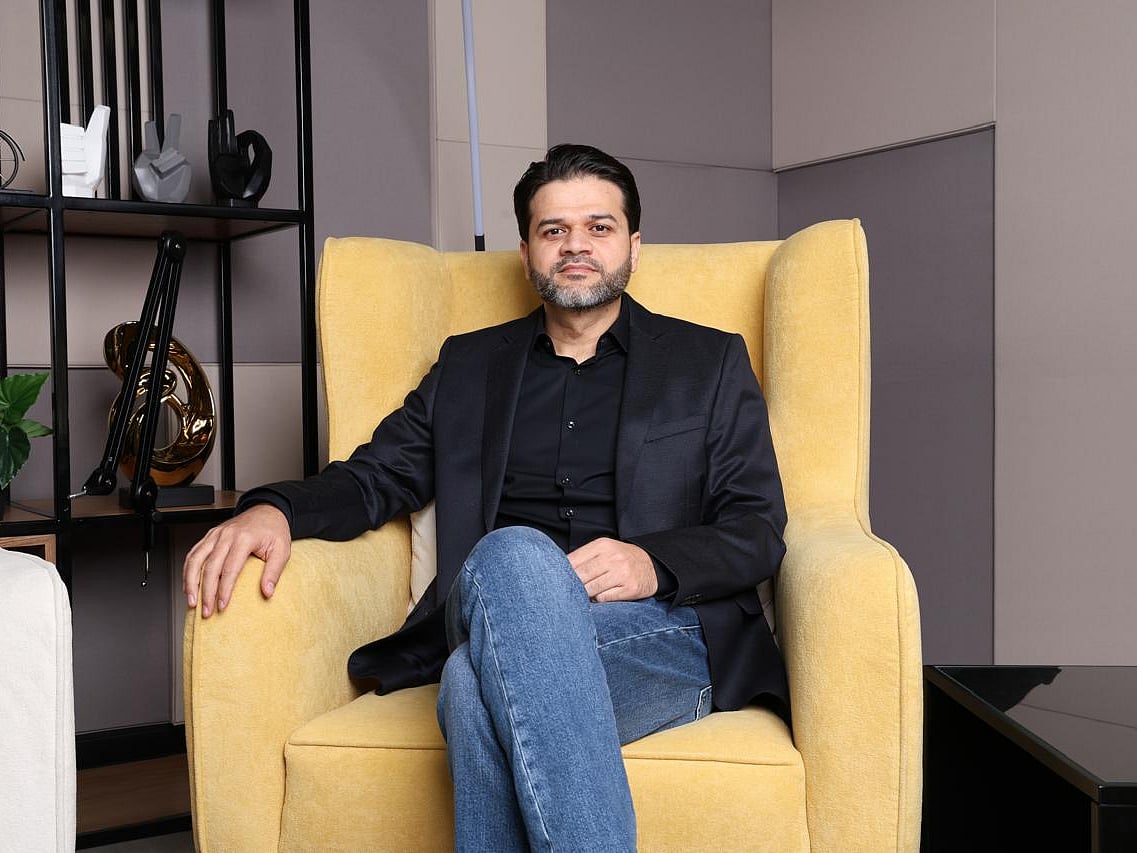 Akhtar Saeed Hashmi, Managing Director & Group CEO, Comera Financial Holdings