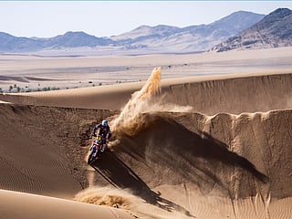 Seven-day endurance across deserts, dunes, and iconic landscapes challenges 812 competitors from 69 countries.