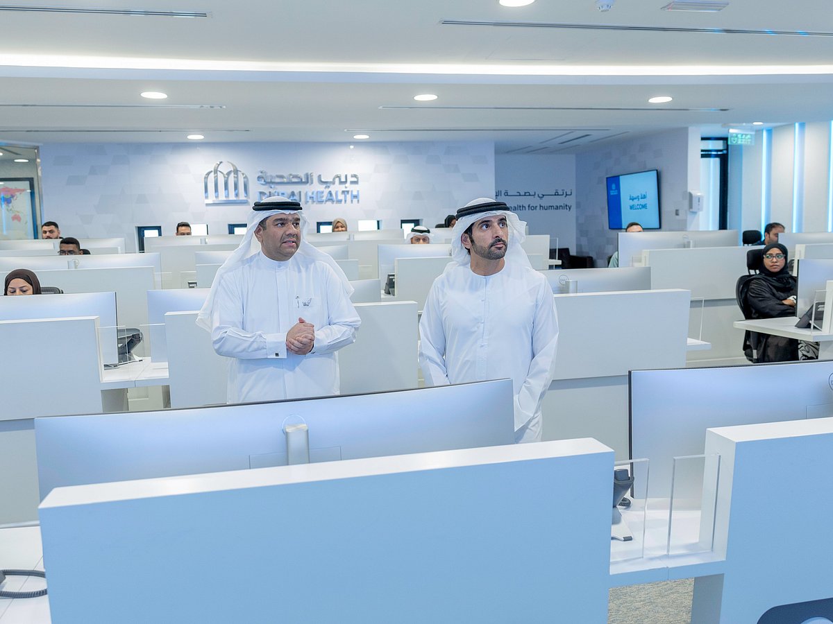 Hamdan bin Mohammed visits Dubai Health’s headquarters