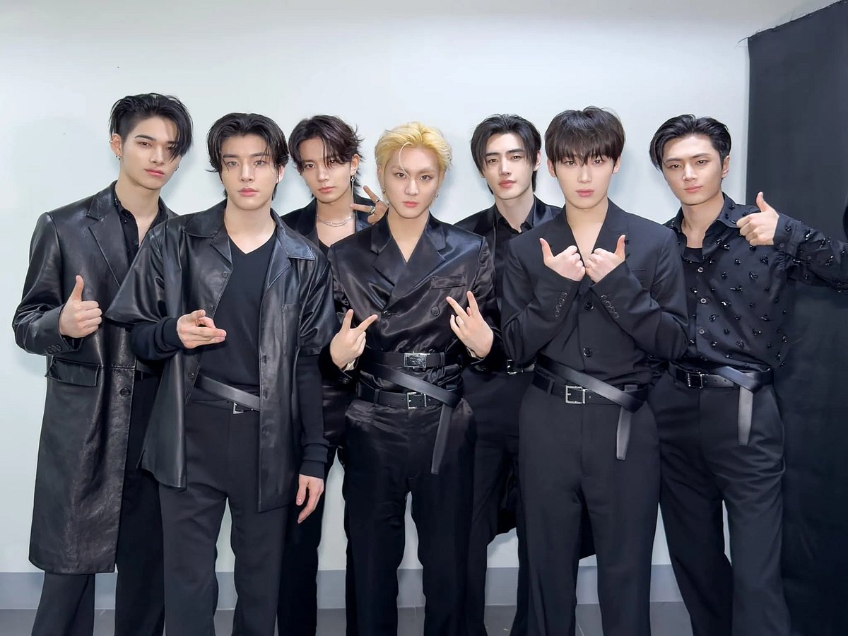 ENHYPEN performed for the K-Pop fest in 2023.