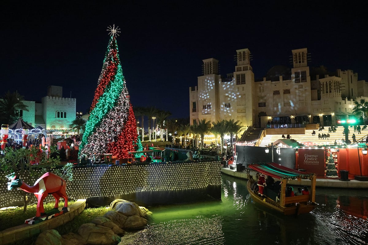 Madinat Jumeirah's beloved Festive Market has returned and it's absolutely brilliant for last-minute holiday planning.