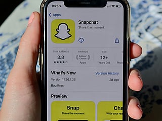 Al Ain employees fined for Snapchat defamation